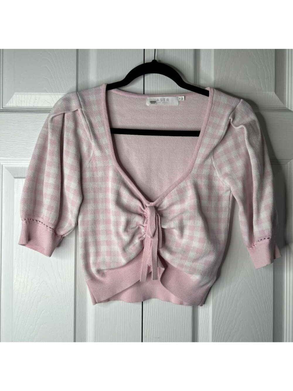 ASTR The Label Skipper Pink White Knit Lace-Up Crop Top Women's Size Medium M - Picture 9 of 9
